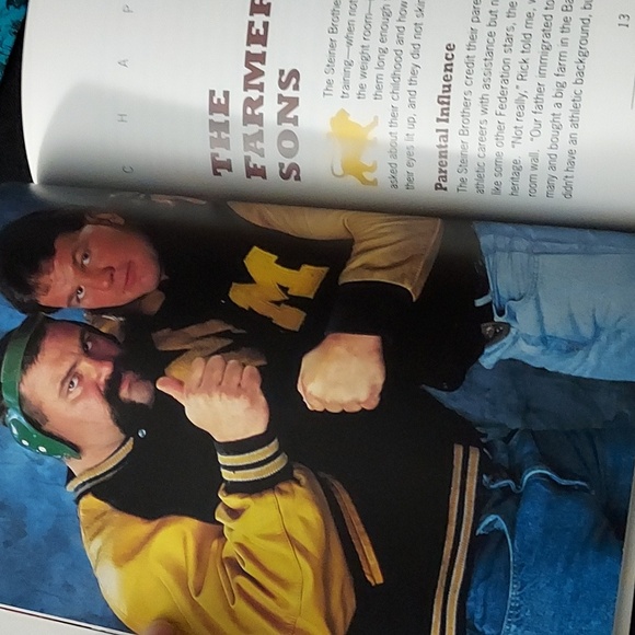 Book - Picture 4 of 4